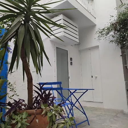 Estudio Recien Reformado En Patio Andaluz דירה *
